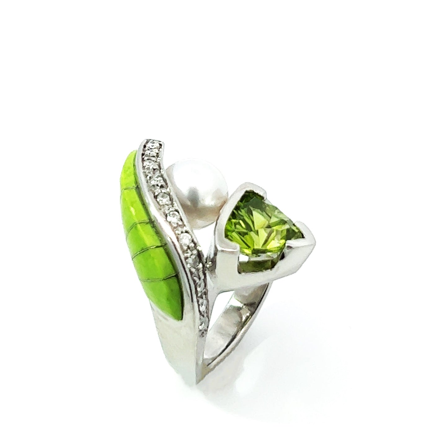 Stainless women's ring