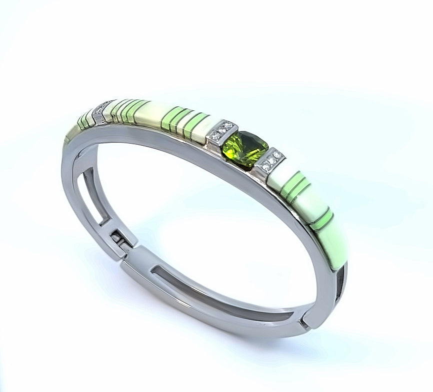 Stainless women's bracelet