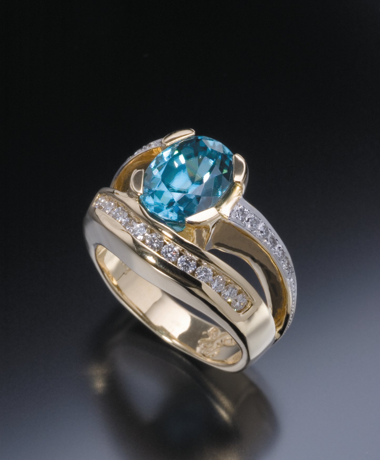 14K Gold women's ring